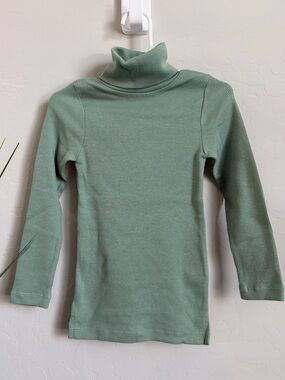 The Sunday Collective Ribbed Turtleneck Top Green Bay Sage 3Y NWT